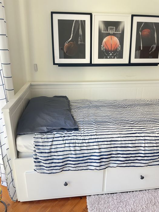 Cama Hemnes com 2 colchões inclusos