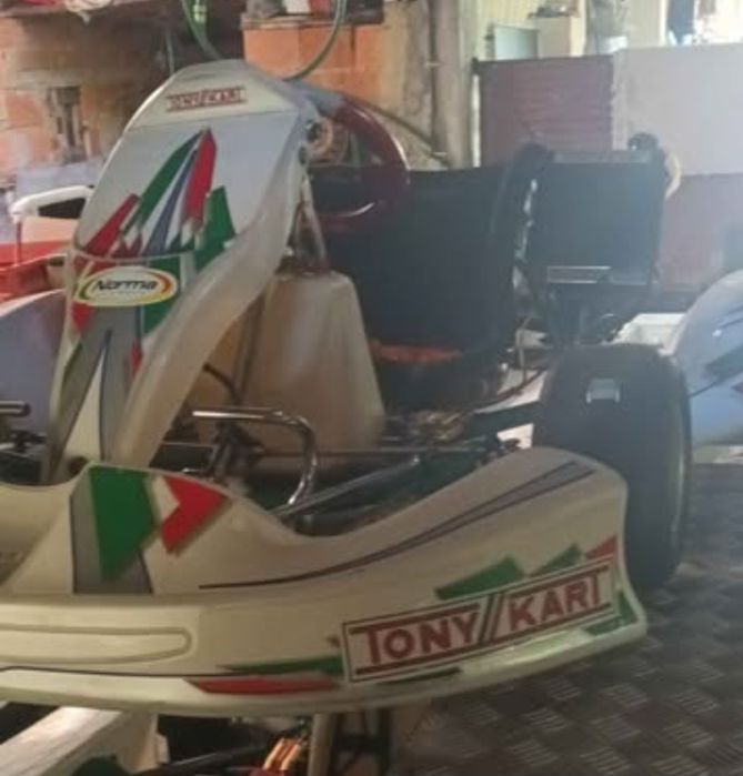 2 karts, reboque, acessorios