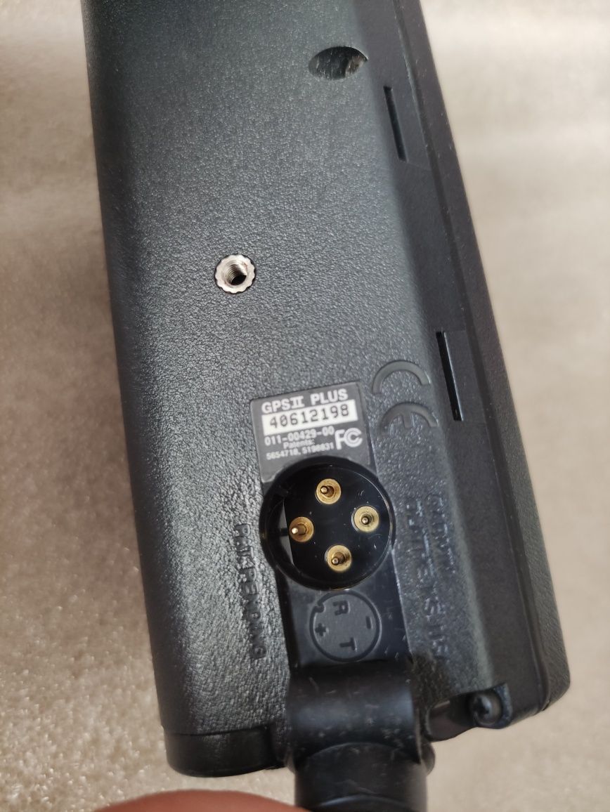 Вінтажний GPS навігатор Garmin gps ll plus