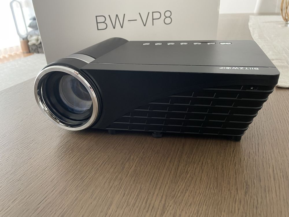 Projector Blitzwolf BW-VP8