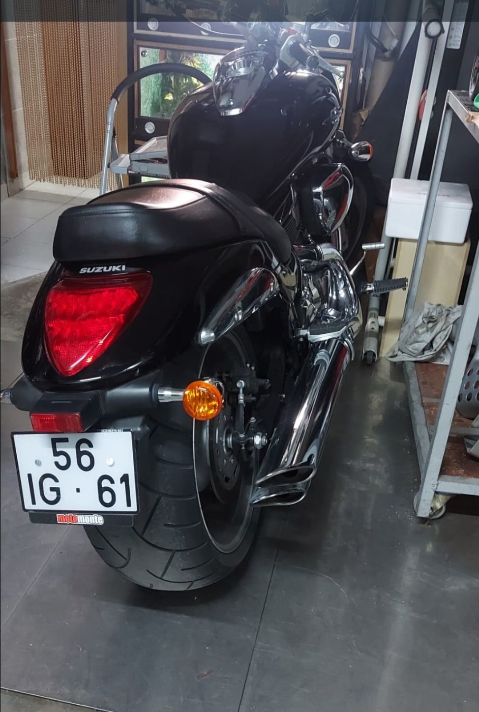 Suzuki intruder  VZR 1800cc como nova
