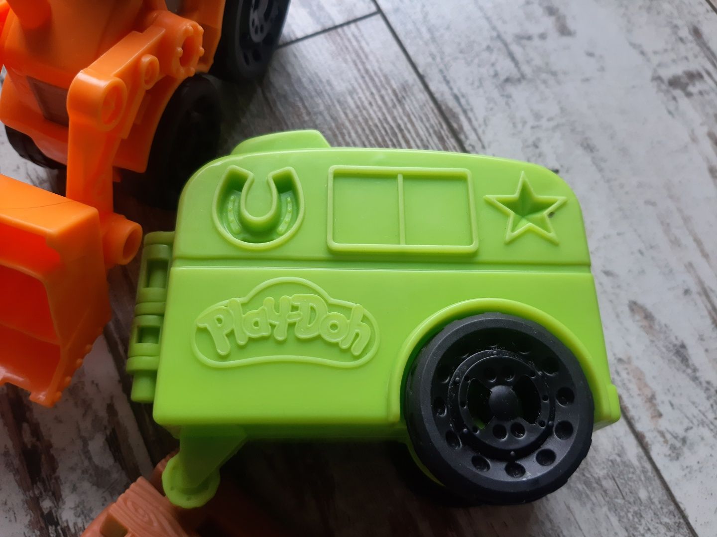 Traktor Play-Doh Wheels