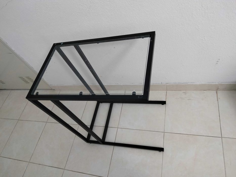 Mesinha de apoio IKEA