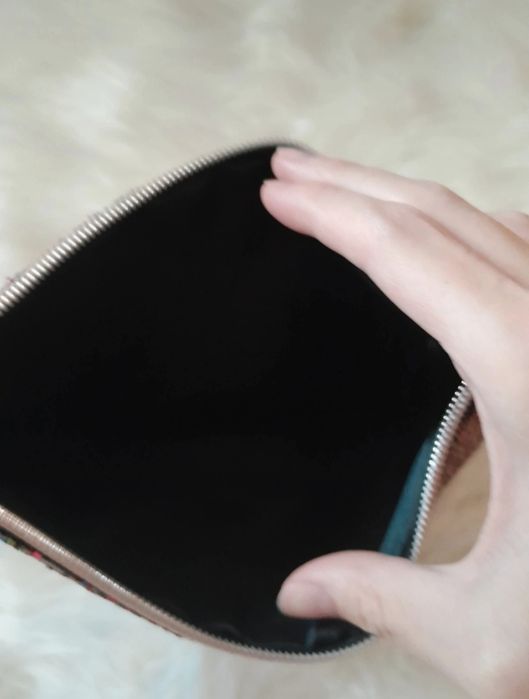 Torebka różowa mieniącą się