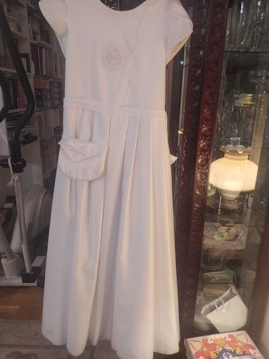 Sprzedam sukienkę komunijną