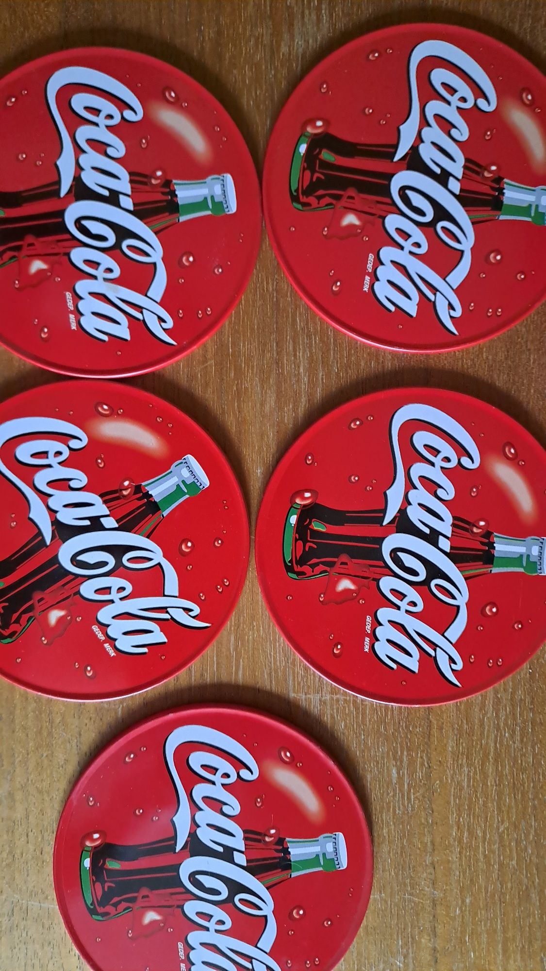 Wyjątkowe stare podkładki na napoje coca cola