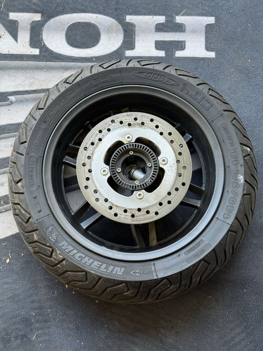 Koło tył Honda Forza 125 felga tarcza opona