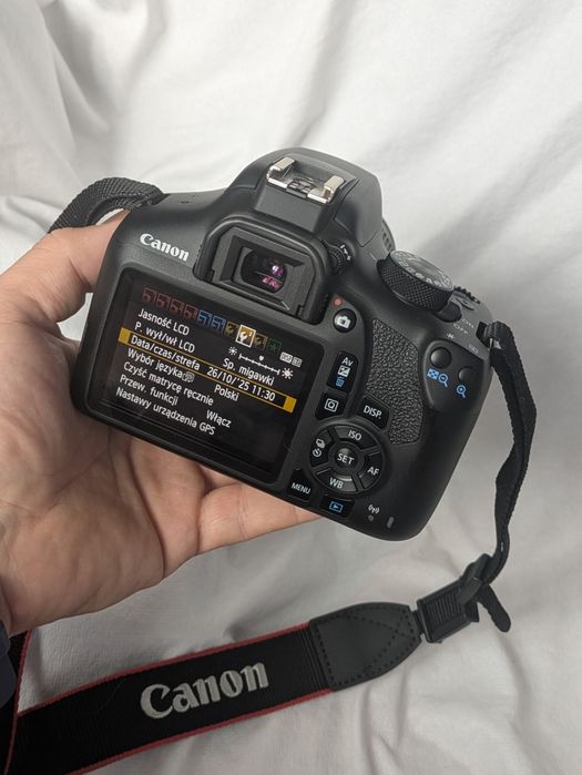 Canon EOS 1300D tylko 5,3K zdjęć mega zestaw