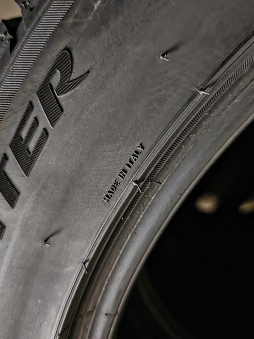 Зимові 245/45r19 Pirelli | 7/6mm | 2023 | Italy | Преміум шини | Ідеал