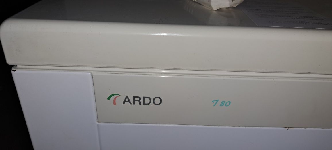 Продам пральну машинку Ardo
