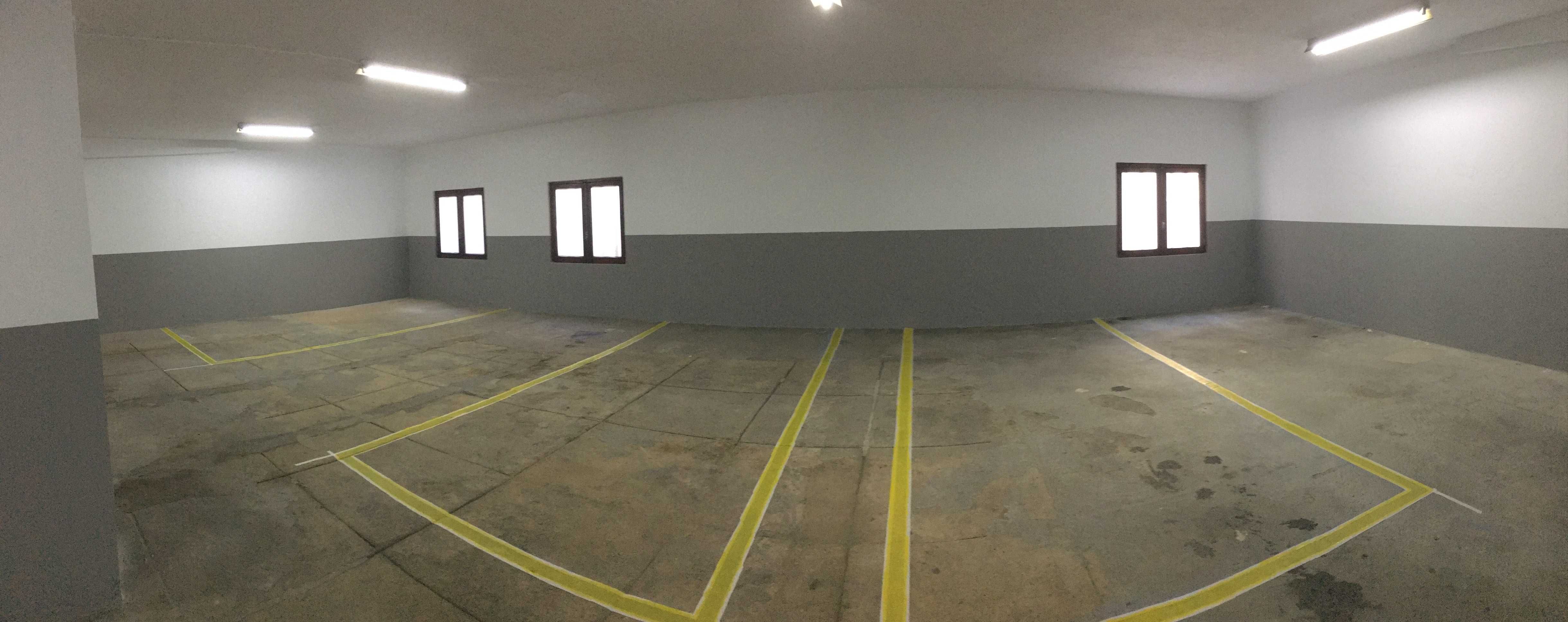 Parqueamento para Carros e Motos - TORRE Da MARINHA