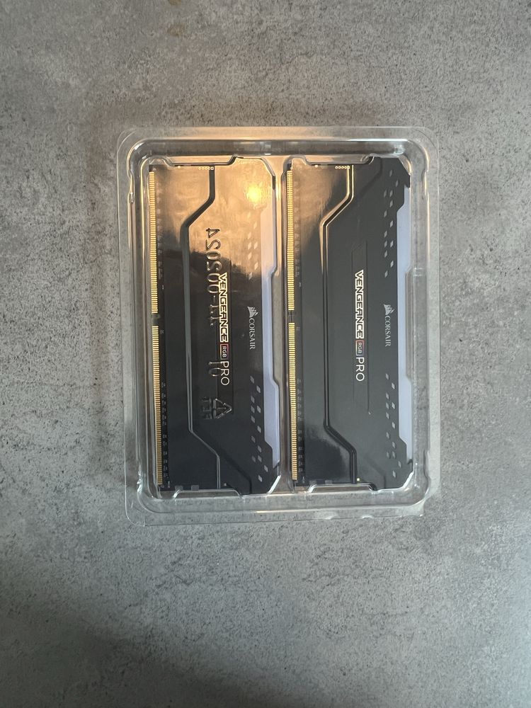 Pamiec ram 32gb Corsair Vengeance RGB Pro DDR4
