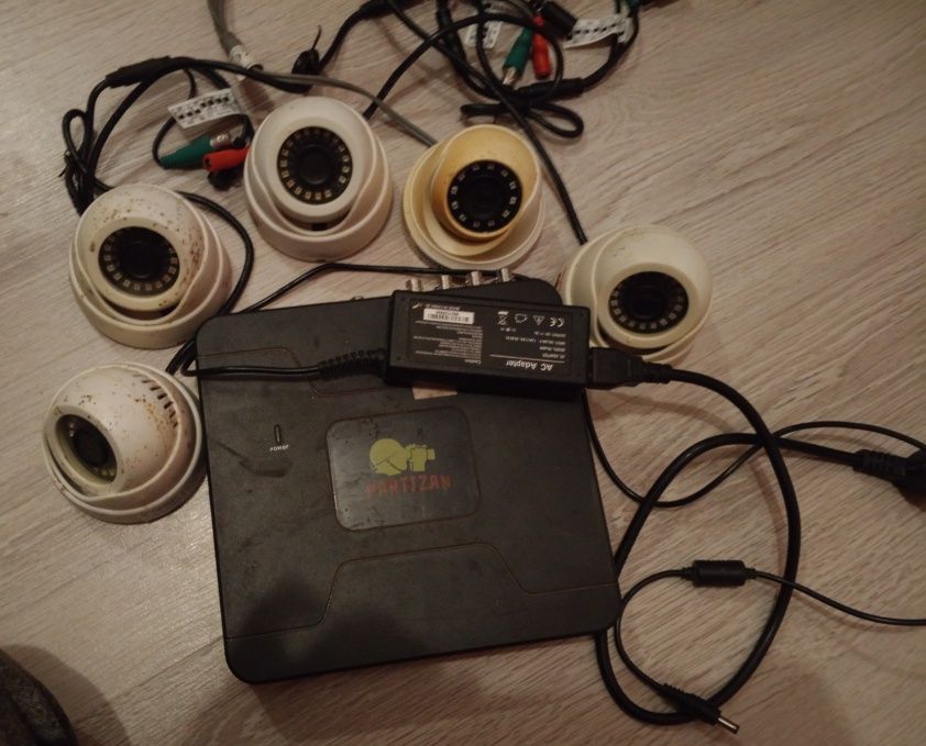 Камери відео спостирежиня