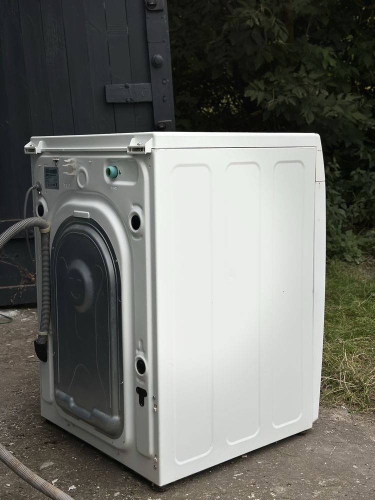Pralko-suszarka SAMSUNG 8/5kg WD80J5A10AW
