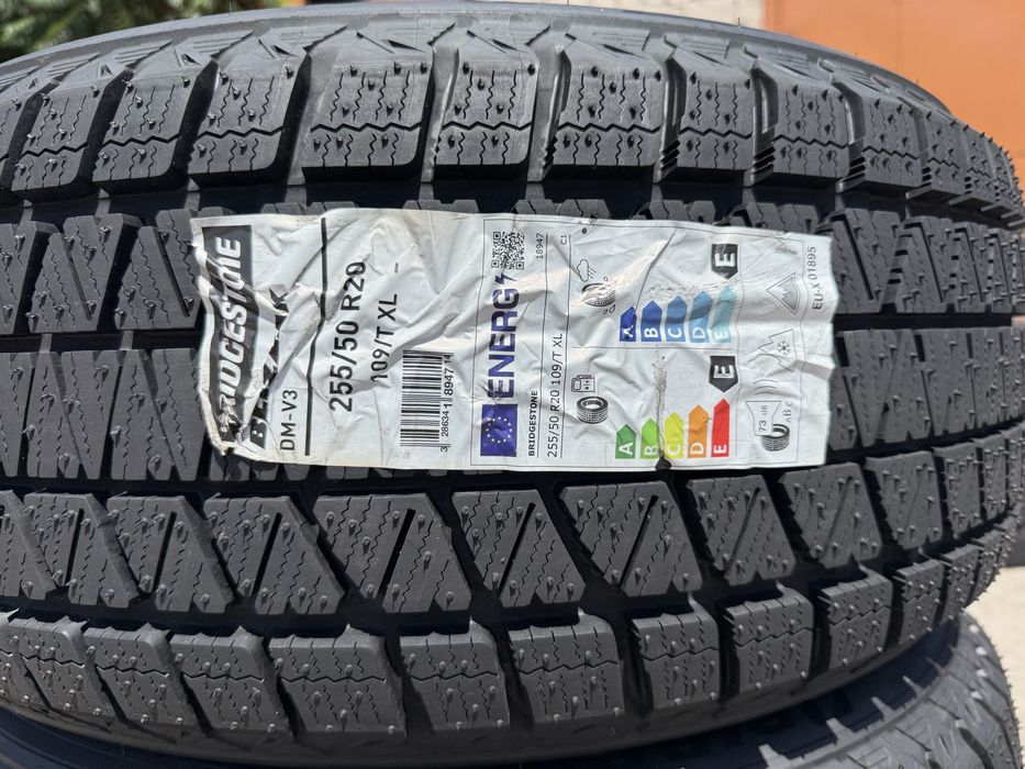 255/50 r20 Bridgestone Blizzak DM-V3 Japan НОВАЯ Резина зимняя