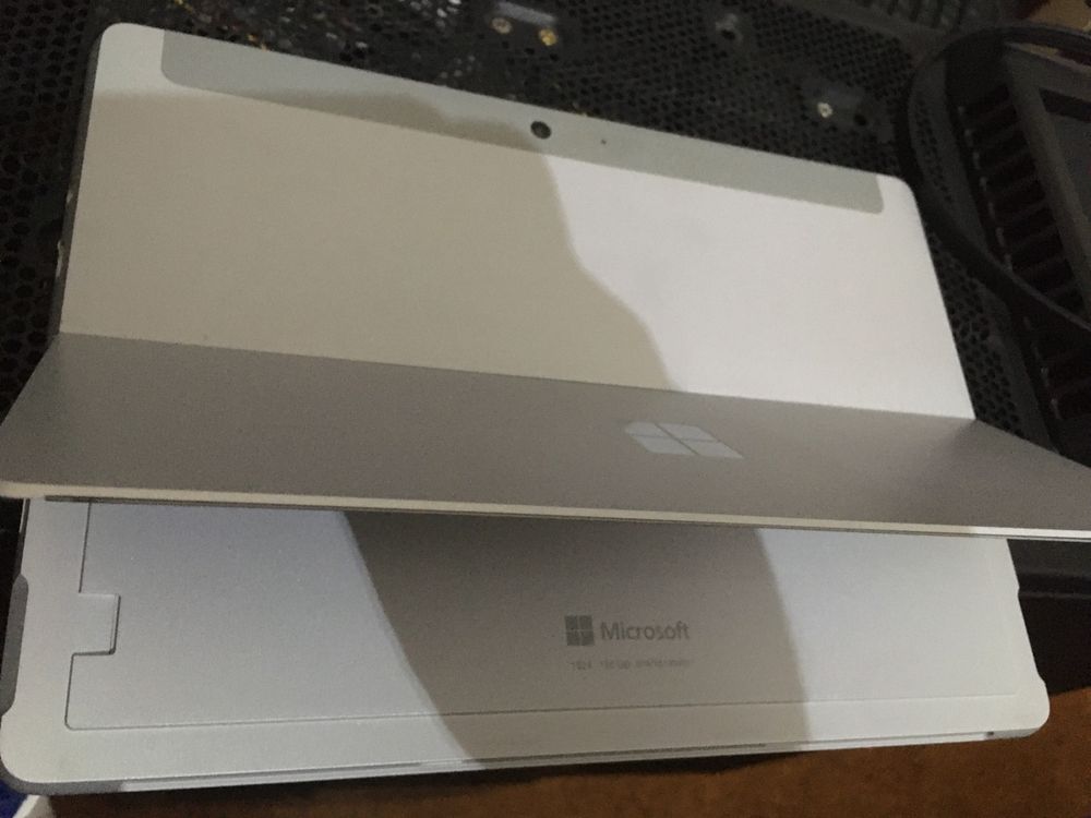 Microsoft Surface GO 128GB