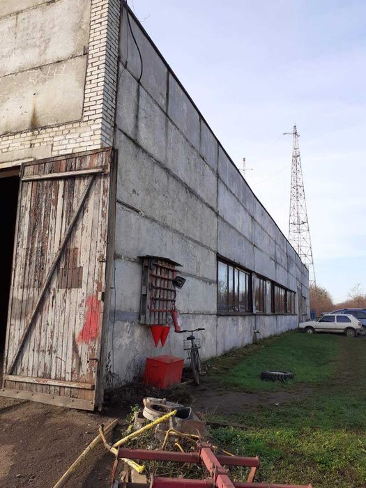 Оренда Укртелеком* 2771 м2, с. Красне вул.Захисників України, 9