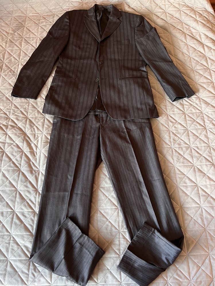 Класичний чоловічий костюм Trembita 46