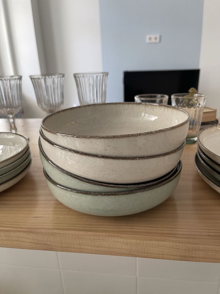 Conjunto de pratos e copos Zara Home