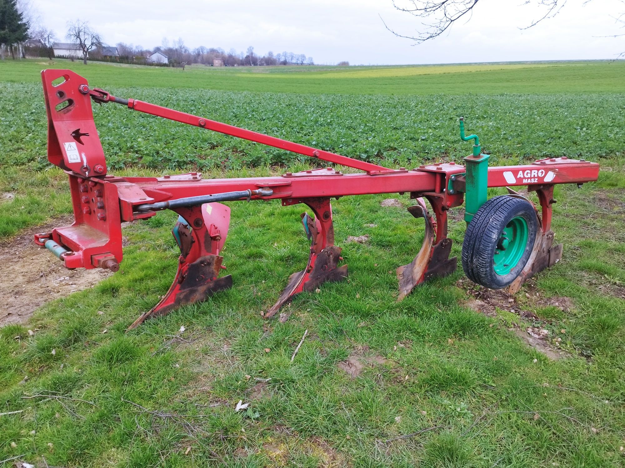 Agro masz * pług zagonowy * pług jednobelkowy ( Unia staltech akpil)