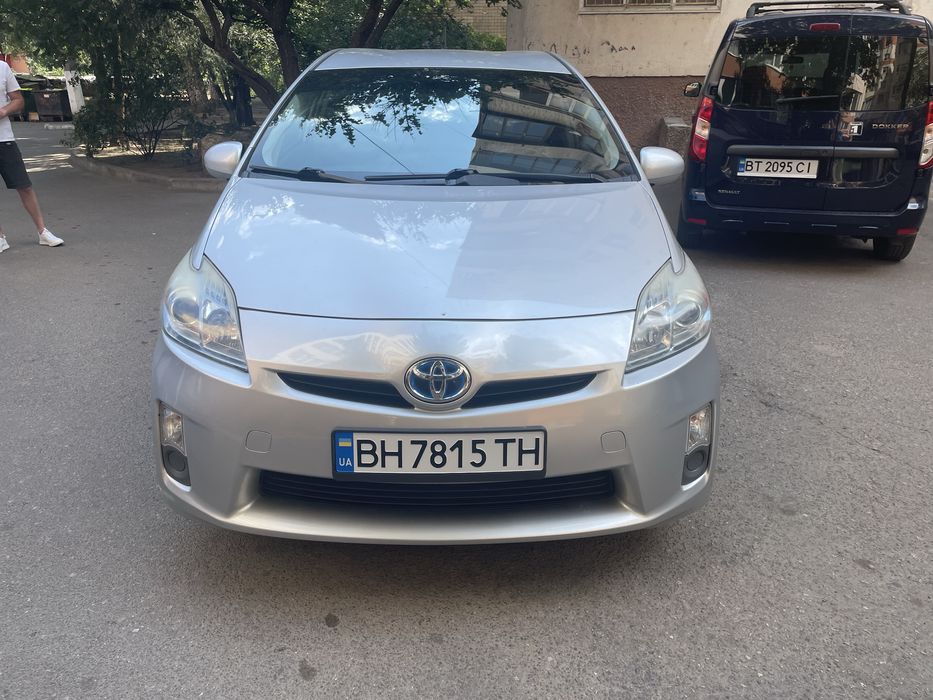 Аренда авто Toyota Prius