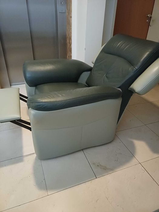 Fotel z funkcją rozłożenia