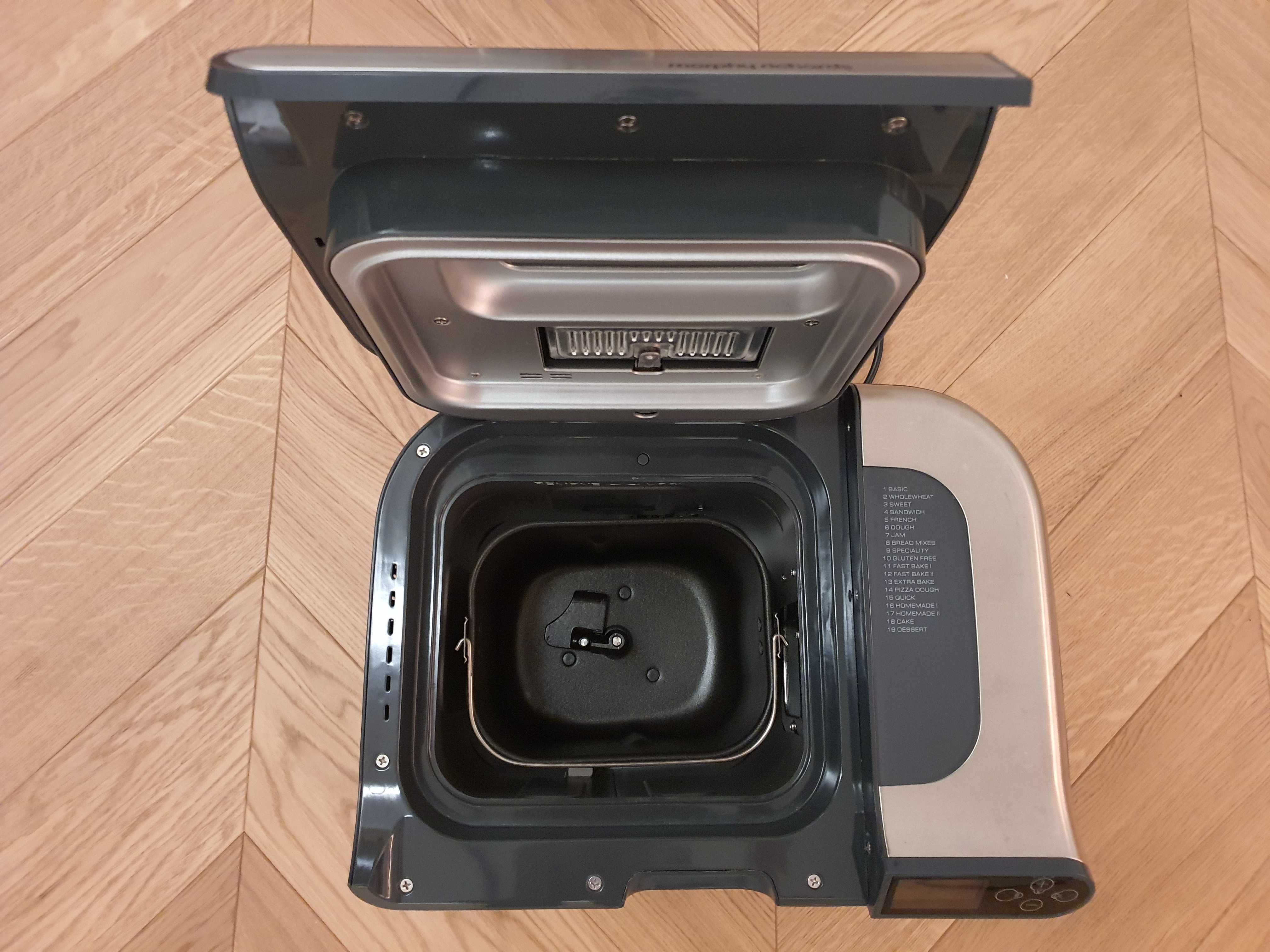 Wypiekacz do chleba Morphy Richards
