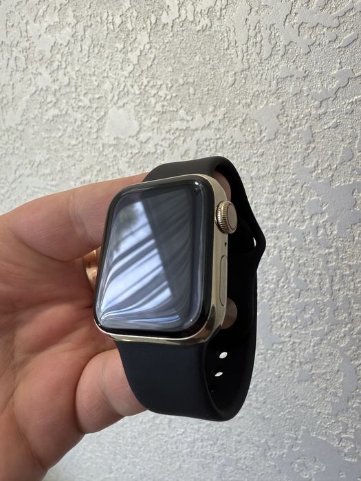 Apple Watch 6 40mm Gold