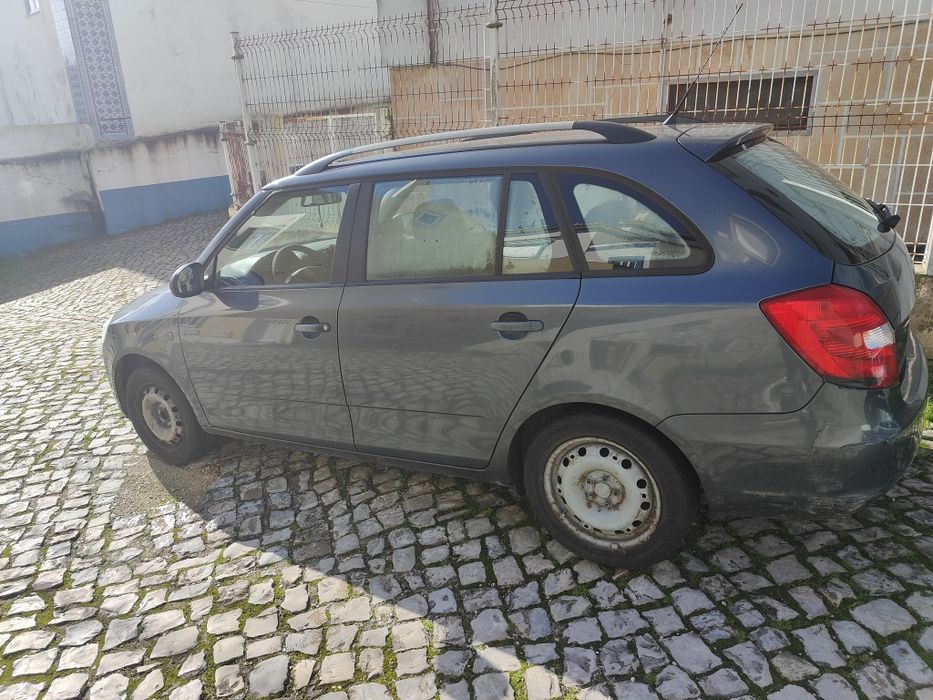Skoda Fabia 2010 gasolina