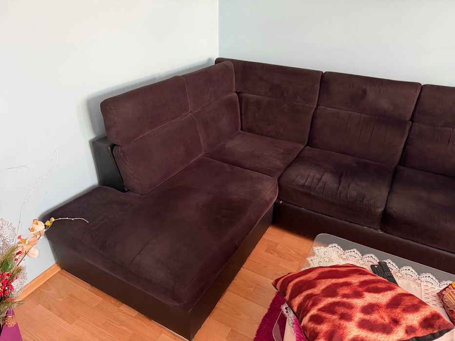 Sprzedam pilnie narożnik tapicerowany z Agata meble z funkcją spania