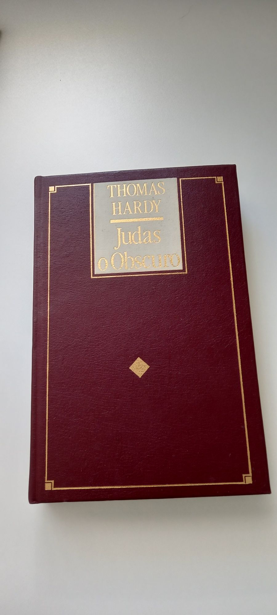 Livro Judas O Obscuro, de Thomas Hardy.