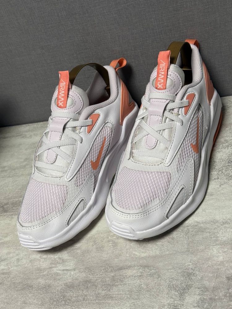 Nike Air max кроссовки размер 34