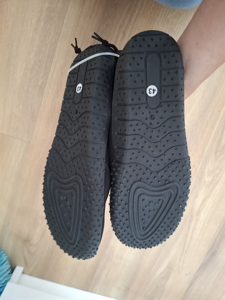 męskie buty do wody rozm.43