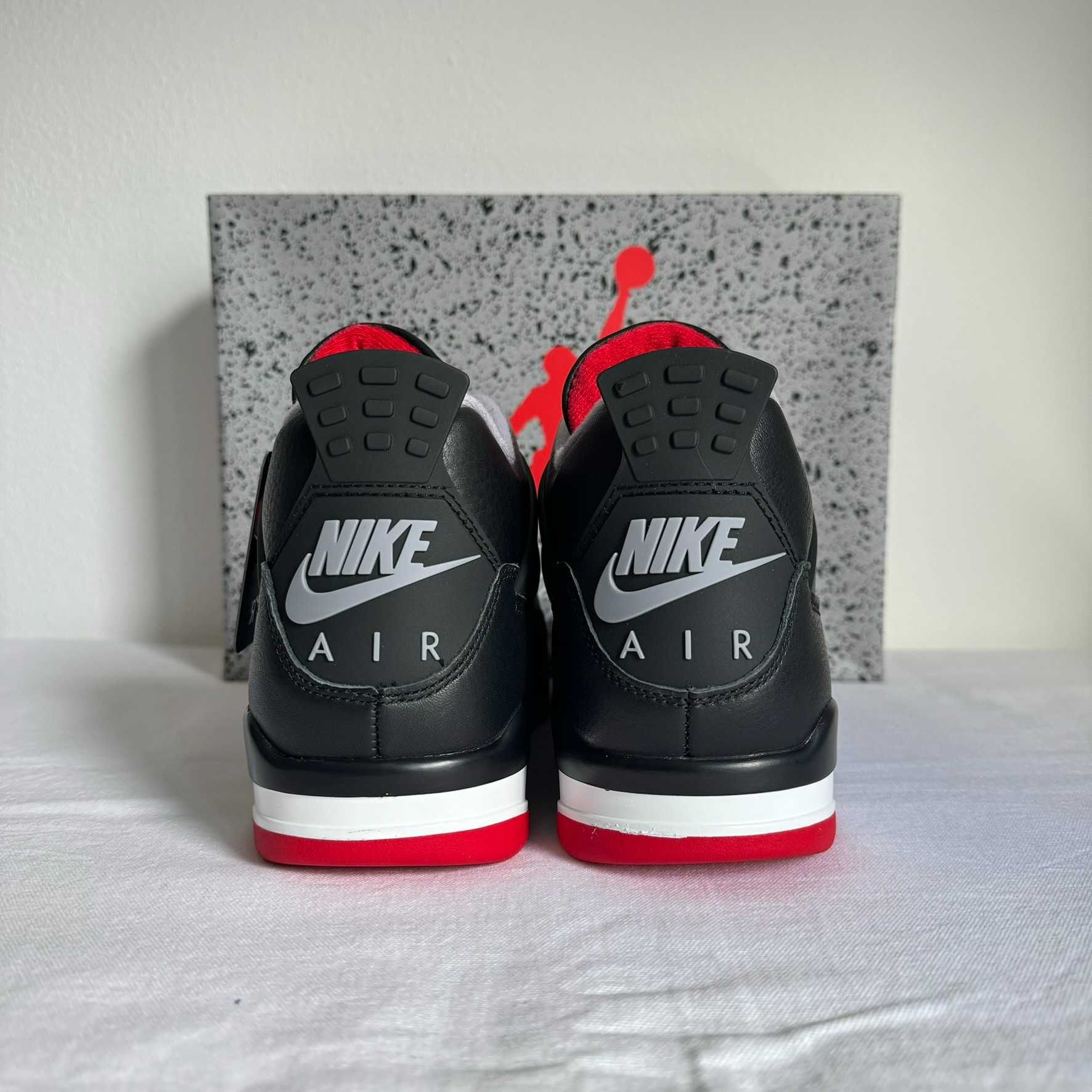 Air Jordan 4 "Bred Reimagined" - Tamanhos 41 / 42