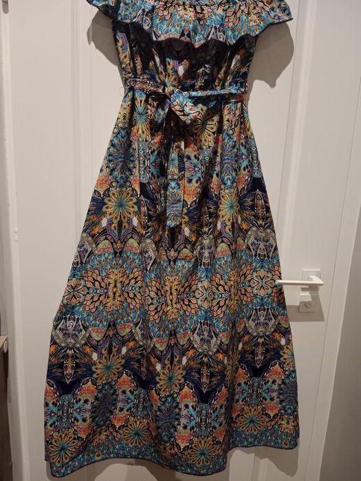 Sukienka w stylu boho r. 40
