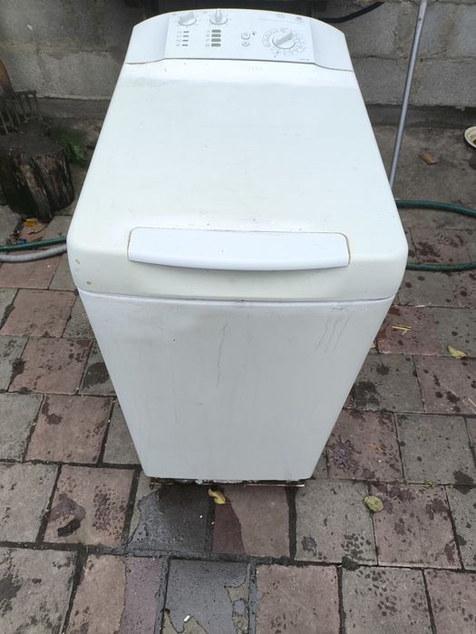 Продам пральну машину арістон