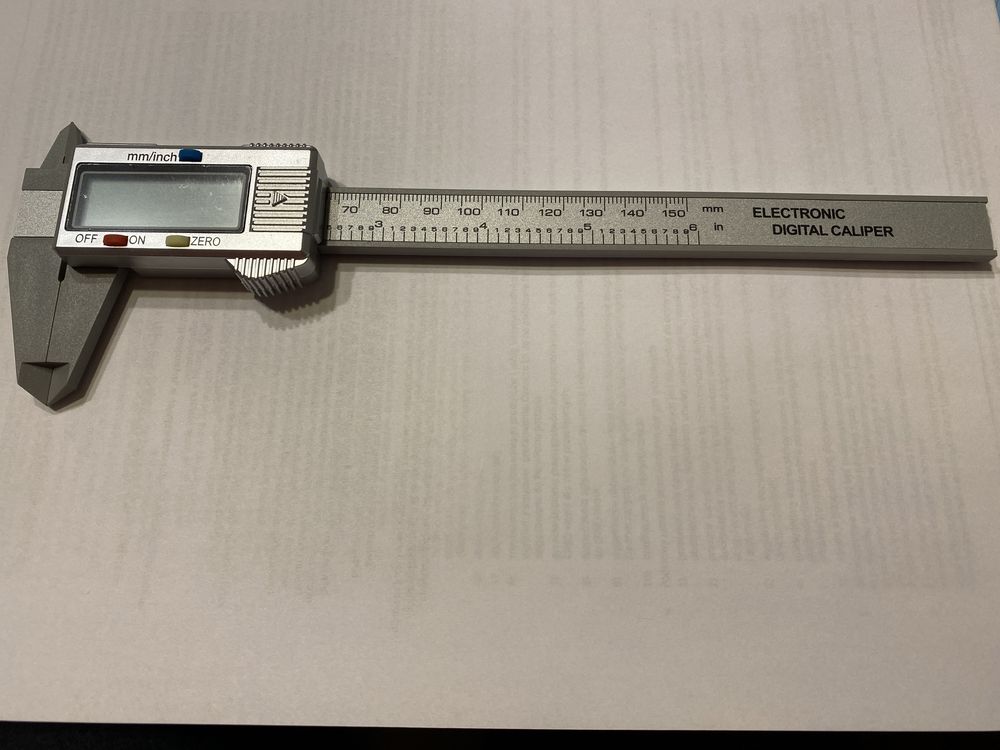 Suwmiarka elektroniczna plastikowa