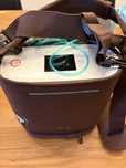 Regenerowany koncentrator tlenu SimplyGo Mini