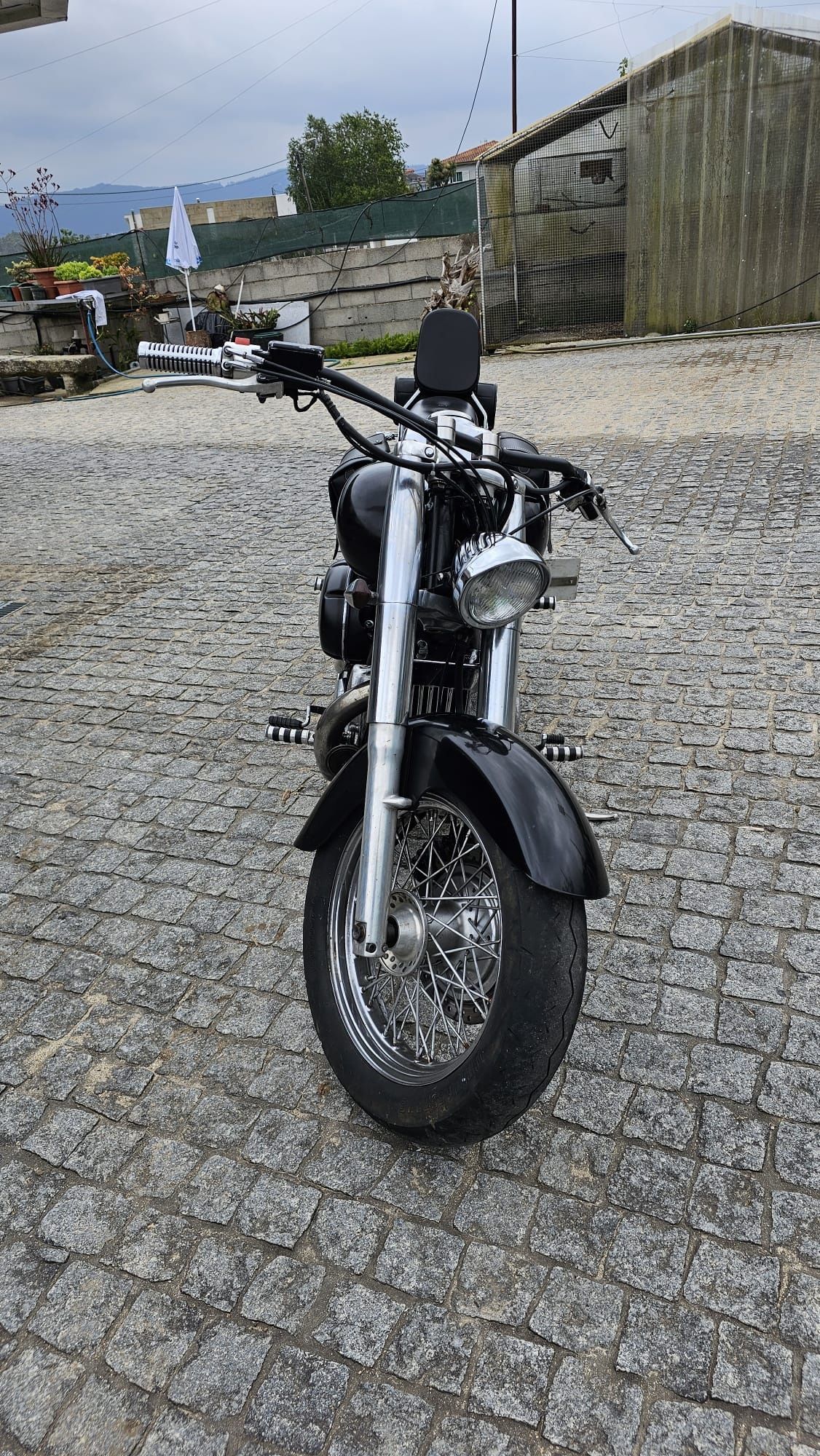 Honda Shadow vt750