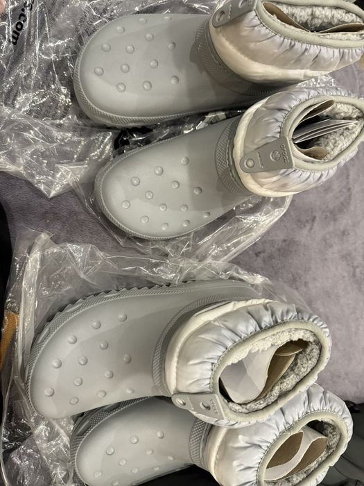 Крокс Зимние сапоги Crocs Classic Neo Puff Shorty р. W7, W9