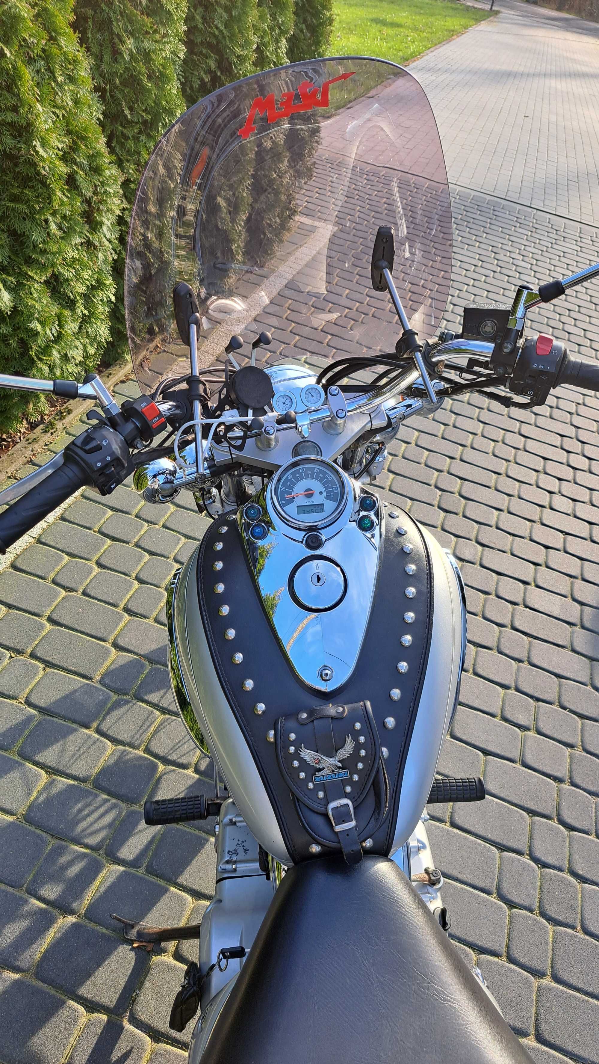 Suzuki Intruder 125