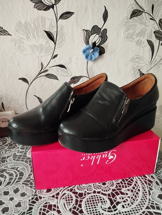 Туфли женские Весна-осень