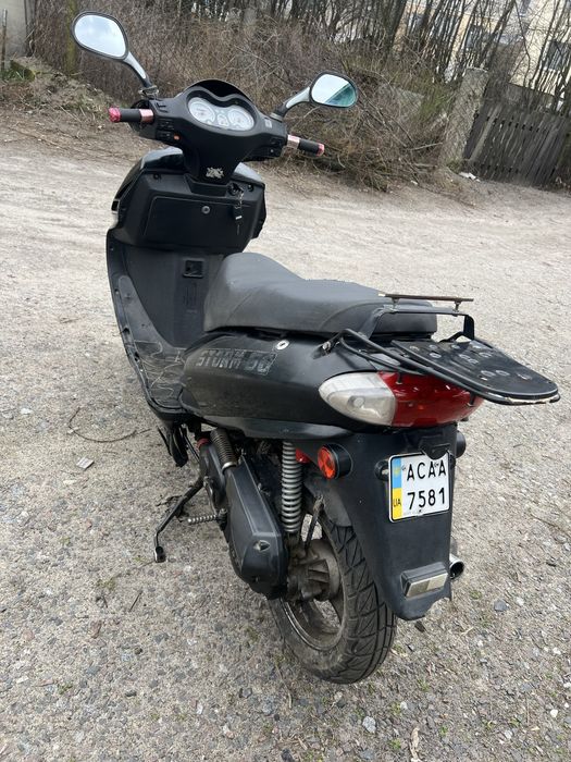 Продам скутер 80кубів