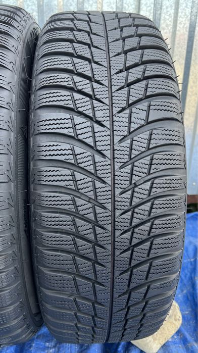 185/60 R15 Bridgestone Blizzak LM 001