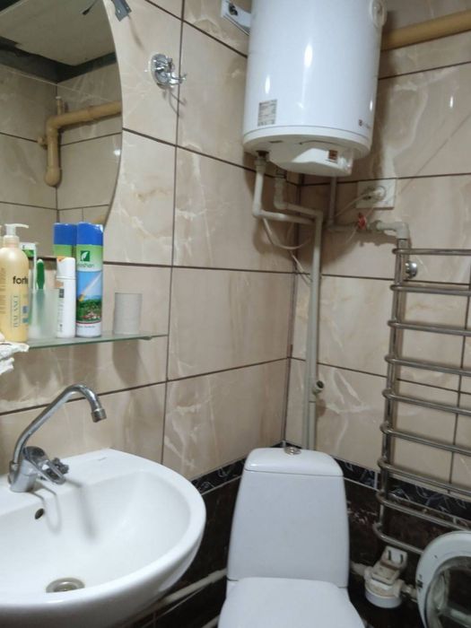 Військовим чи цивільним здається будинок 100 кв.м. 6 кімнат, всі зручн