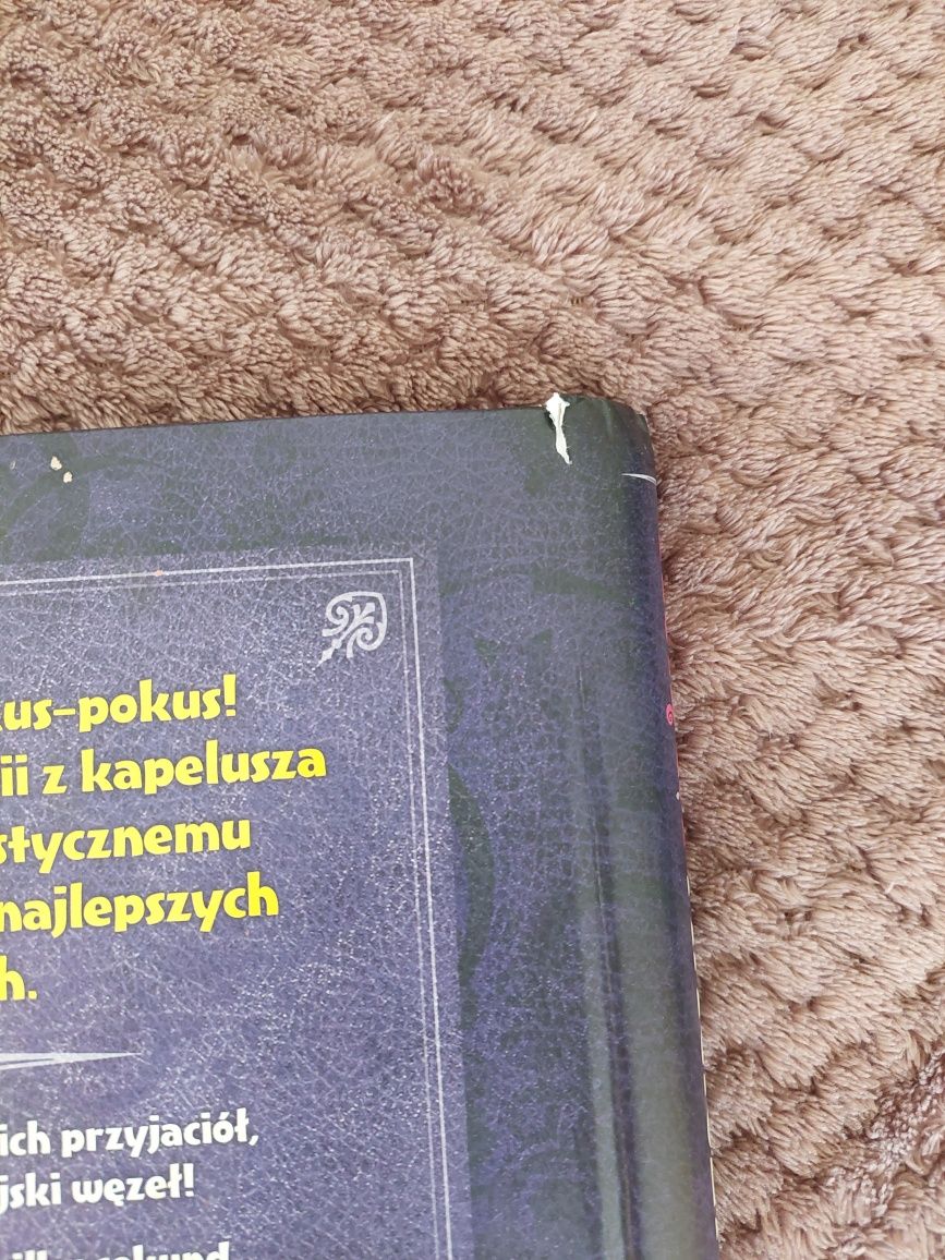 Wielka Księga Magicznych Sztuczek