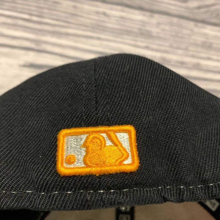 Бейсболка кепка New Era New York Yankees Black & Yellow Fullcap