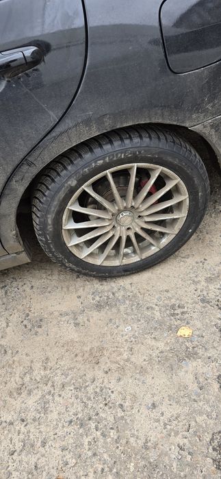 225/50/17 R17 Bridgestone Blizzak LM001 RSC