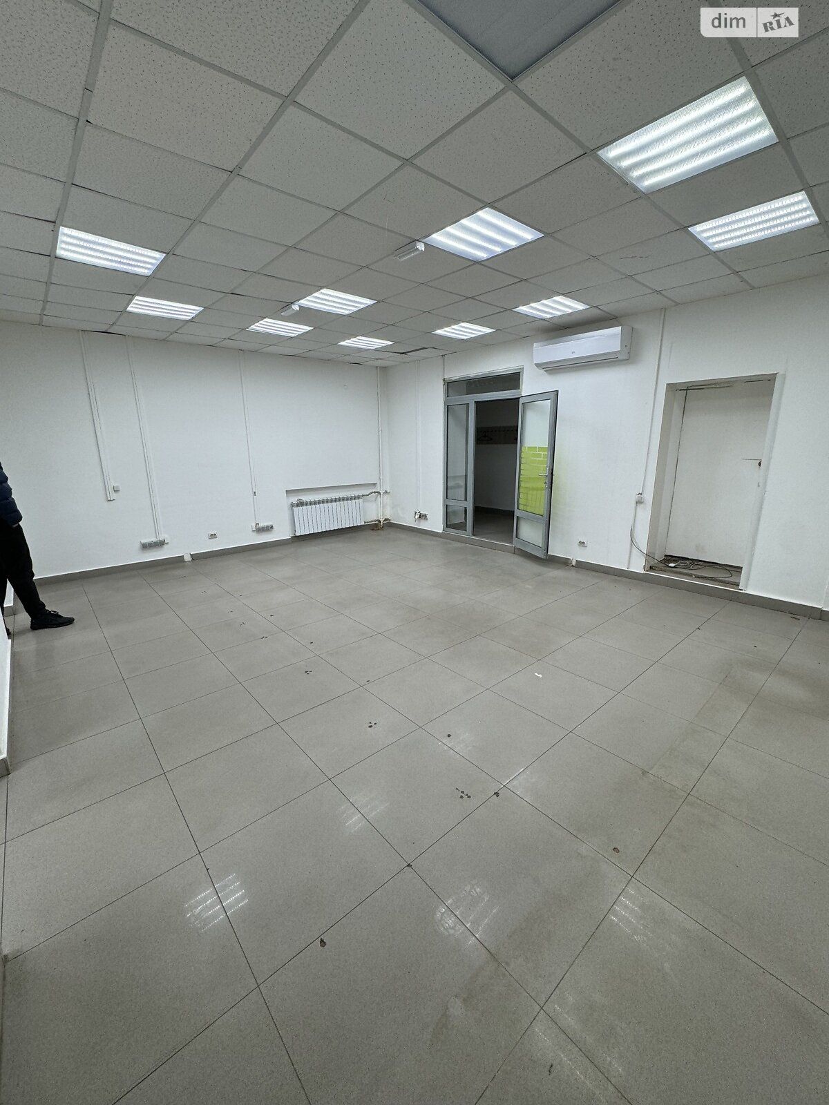 Комерція в оренду, центр міста, 113 м2