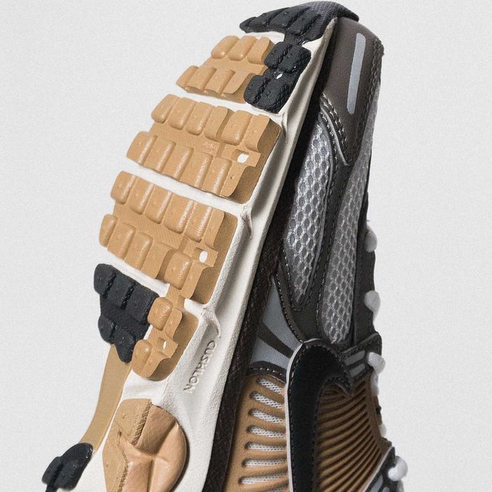 ОРИГІНАЛ Nike Zoom Vomero 5 FJ4151-006 кроссовки мужские кросівки Найк